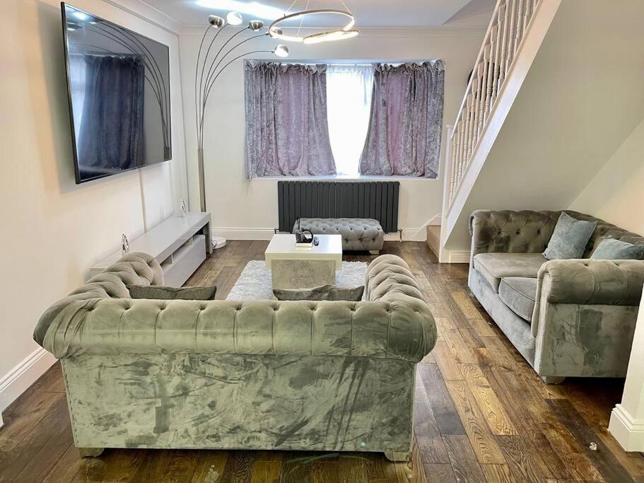 Spacious 4 Bedroom House Billericay Buitenkant foto